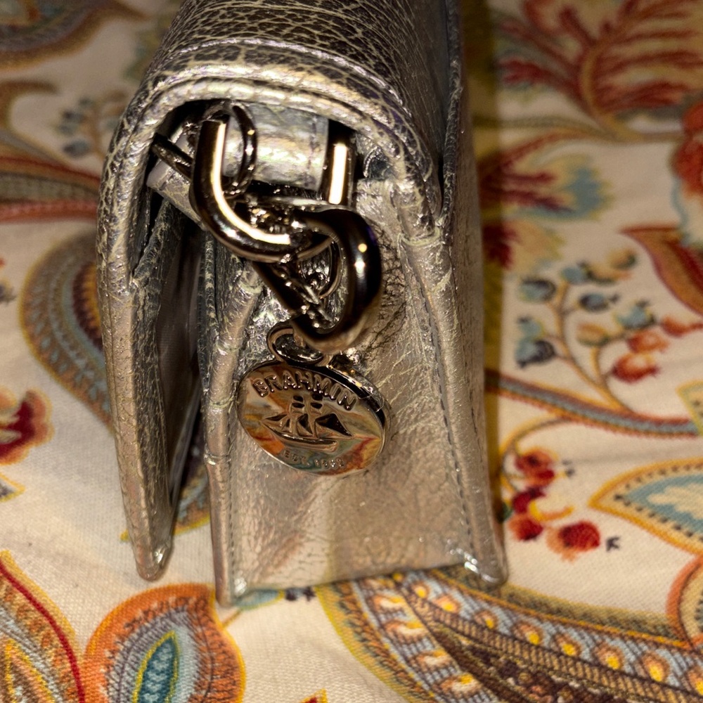 Brahmin Duchess Collection Silver Metallic Minuette Crossbody Bag NWT - Picture 3 of 9